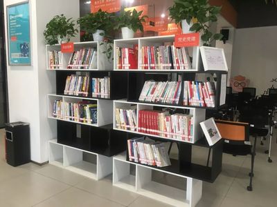 各大主流媒体争相报道的猪八戒网四川总部园区党建工作到底是怎么开展的